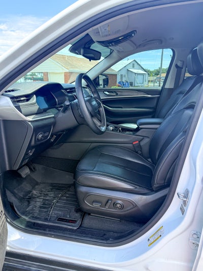2022 Jeep Grand Cherokee L Limited 4x4