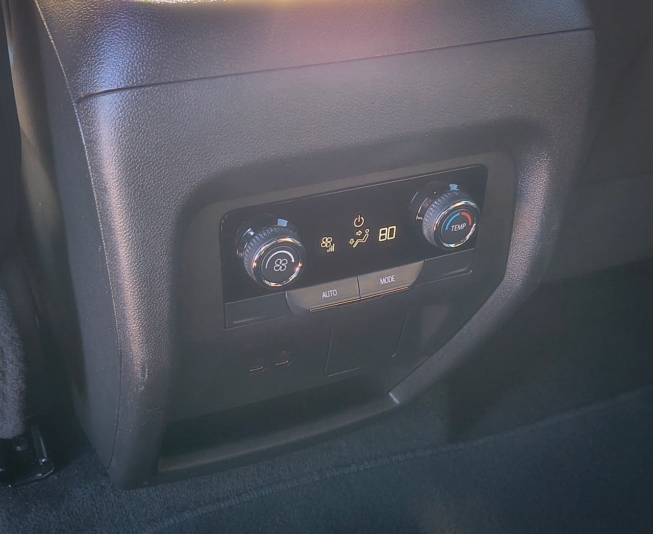 2025 Chevrolet Traverse LT w/2LT