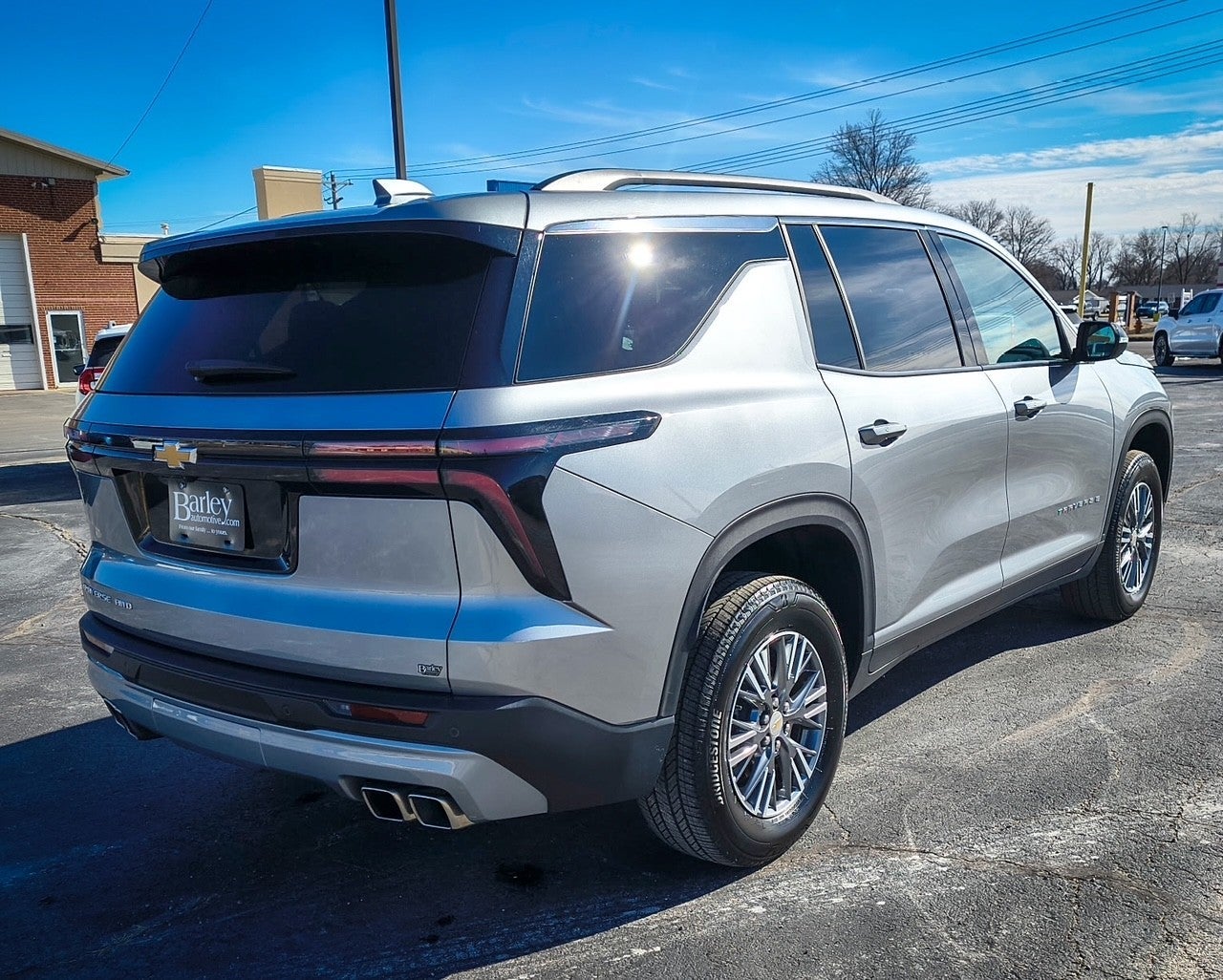 2025 Chevrolet Traverse LT w/2LT