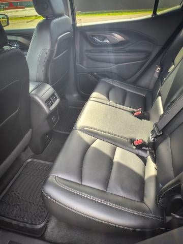 2024 GMC Terrain FWD 4dr SLT