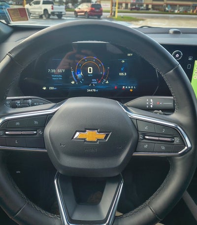 2025 Chevrolet Equinox FWD LT