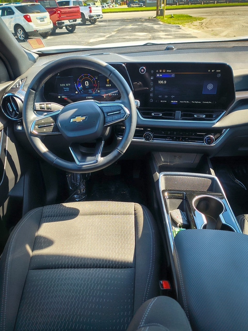 2025 Chevrolet Equinox FWD LT