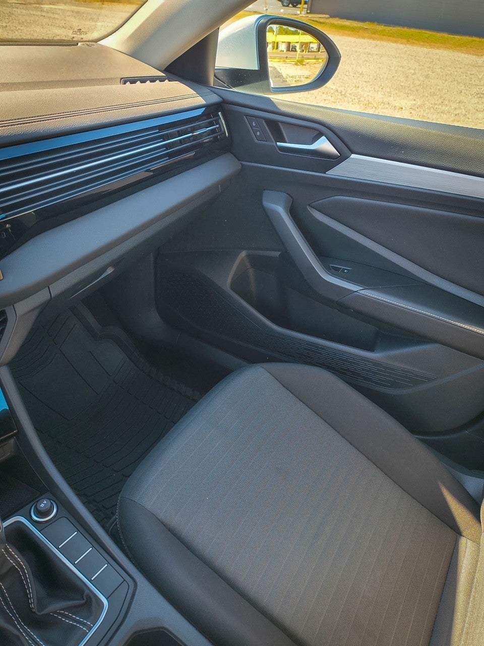 2025 Volkswagen Jetta S Auto