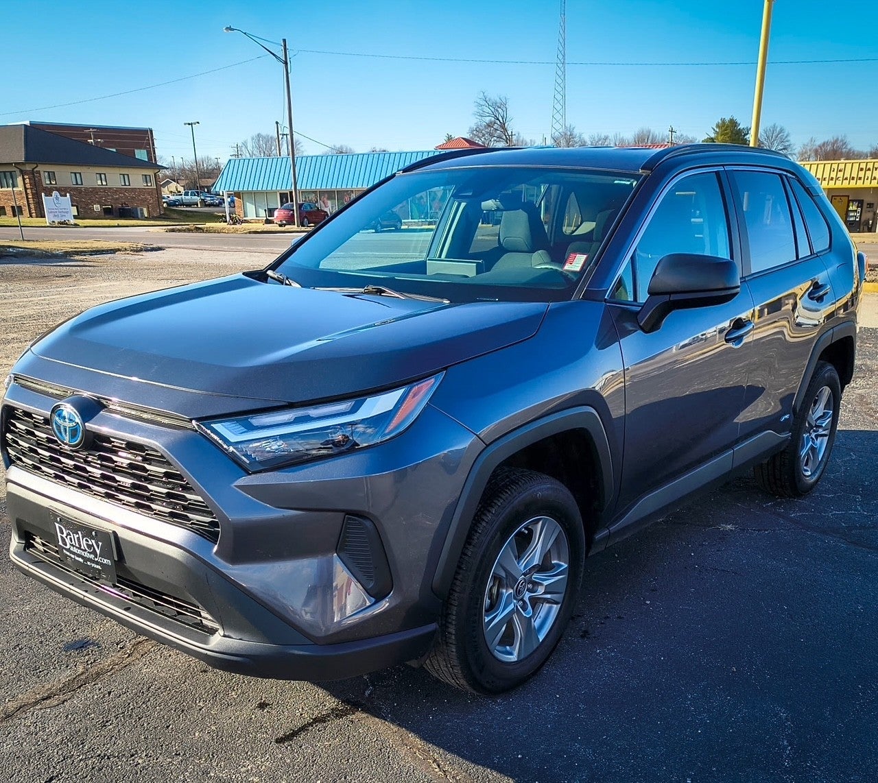 2024 Toyota RAV4 Hybrid LE AWD (Natl)