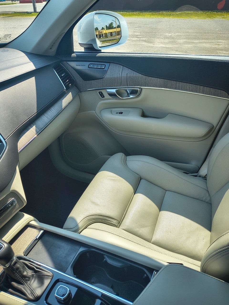 2022 Volvo XC90 T6 AWD Inscription 7P